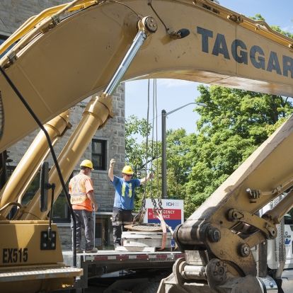 Construction crews are making good time installing new sewer pipes all the way up George Street.