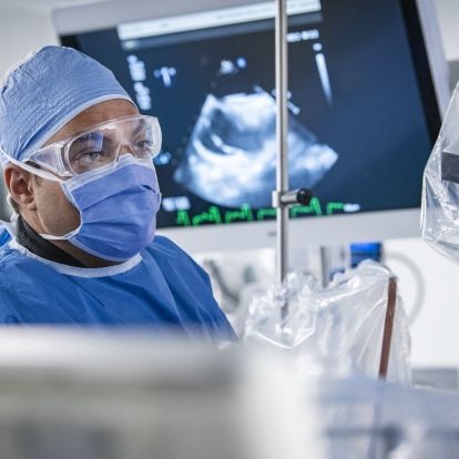 Dr. Abuzeid performs the mitral valve clip repair