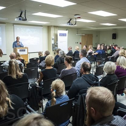 Father of eight and heart transplant recipient Donnie Brinklow thanks the friends and families of organ and tissue donors at the Fall ceremony