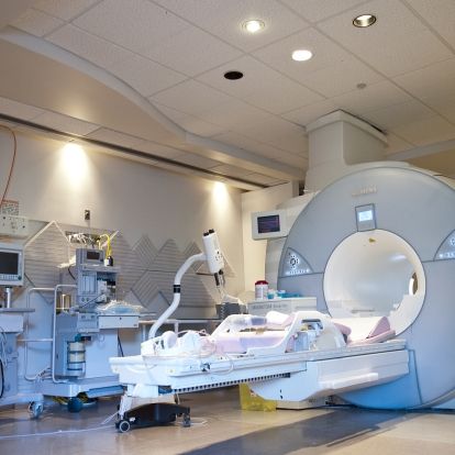 The current MRI scanner at the KGH site