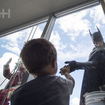 KGH kids see batman cleaning windows