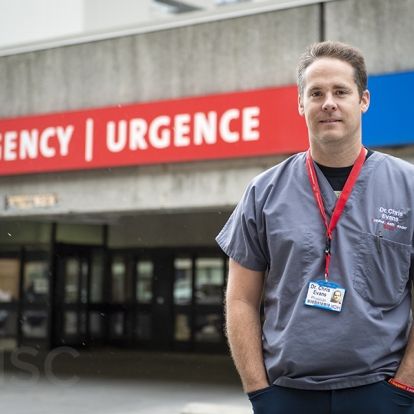 A new study led by Dr. Chris Evans has shown that people who experience major injuries have a much higher risk of being admitted to hospital for mental health disorders.