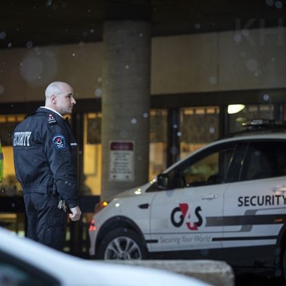 Rob Jones and Brent Reynolds direct traffic and help patients and families at the main entrance our HDH site