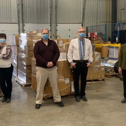 Dr. Kathie Doliszny, Scott Kelso from 3SO, Dr. Stephen Archer and Kathy Henry from SCI Logistics.