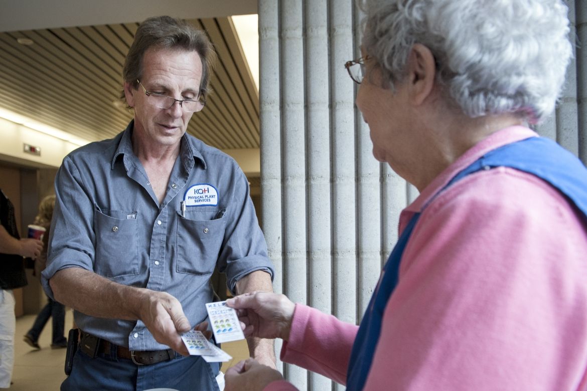 Auxiliary member sells HELPP lottery tickets