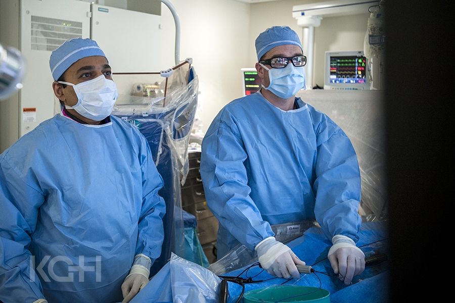 Dr. Ben Glover (R) uses KGH’s new Ensite Precision cardiac mapping system during a cardiac ablation procedure in our electrophysiology laboratory.
