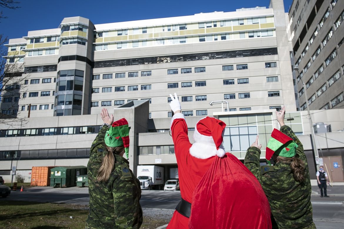 Santa arrives at KHSC with the help of the Royal Canadian Air Force