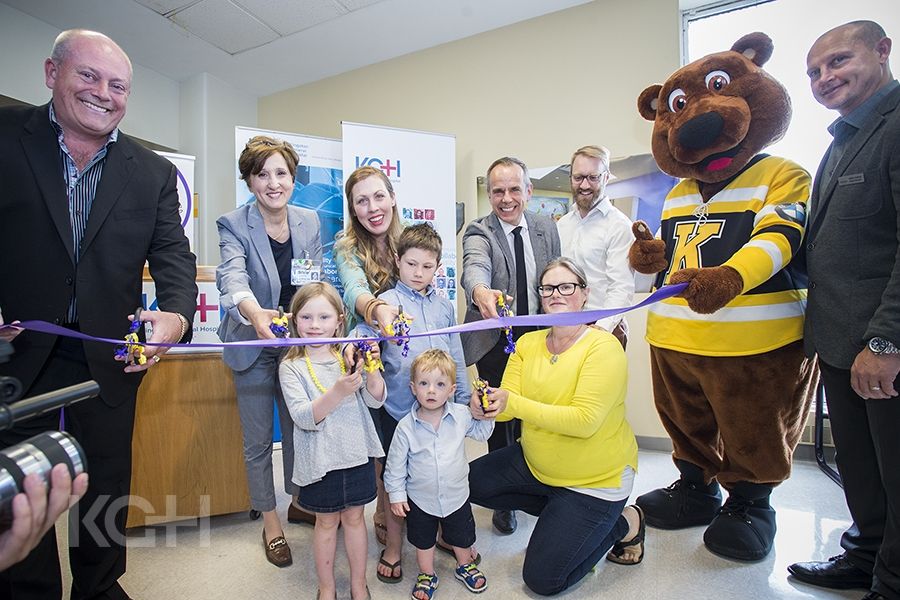 Smilezone ribbon cutting at KGH.