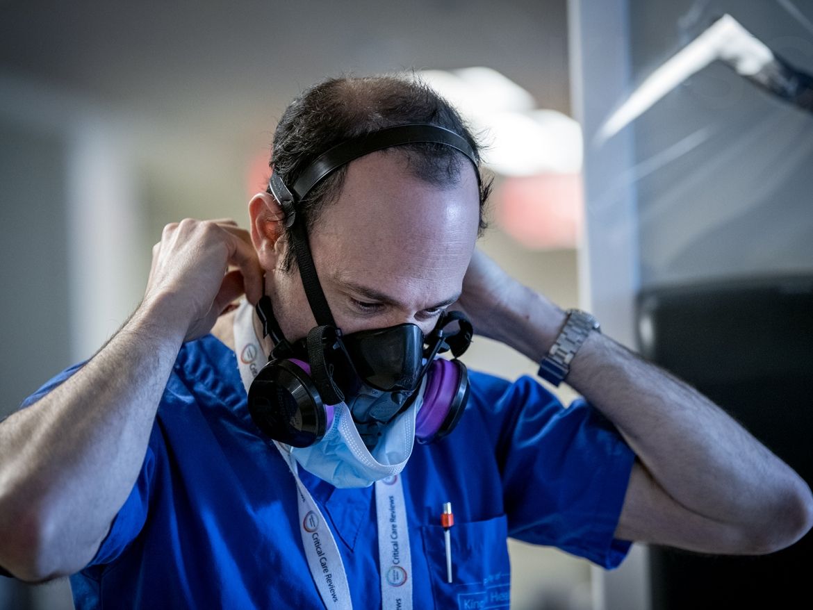 mm2_3874.jpg Dr. David Maslove, Critical Care Physician